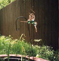 Yard deco -- glass and copper hummingbird